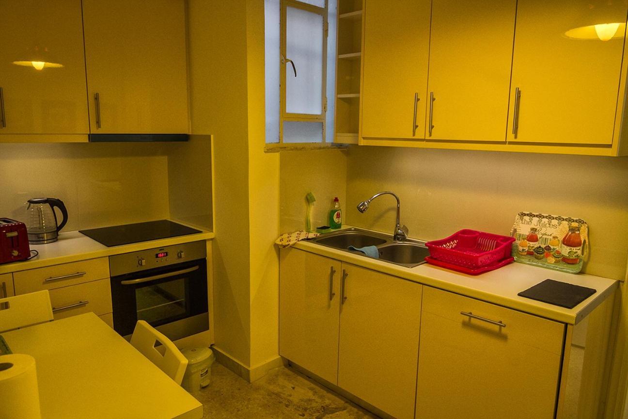 Apartment In The Heart Of The City Aten Exteriör bild