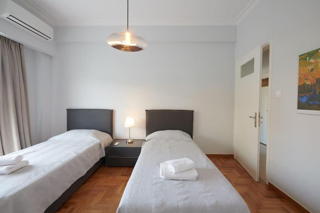 Apartment In The Heart Of The City Aten Exteriör bild