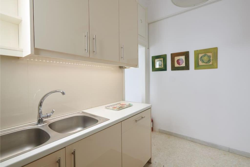 Apartment In The Heart Of The City Aten Exteriör bild